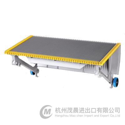 800MM GRAY ESCALATOR ALUMINUM STEP WITH NAVY-BLUE ROLLER