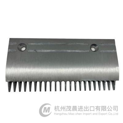 Escalator Aluminum Comb Size 205x154mm 22 Teeth Left OEM FPB0104-001 GS01312021